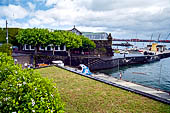 Azzorre, Isola di Faial - Il porto di Horta. 